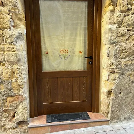La Fusteria D' Apartment *